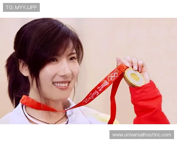 杜丽退役后住进北京四合院，每天五点起床练枪——不是比赛那种